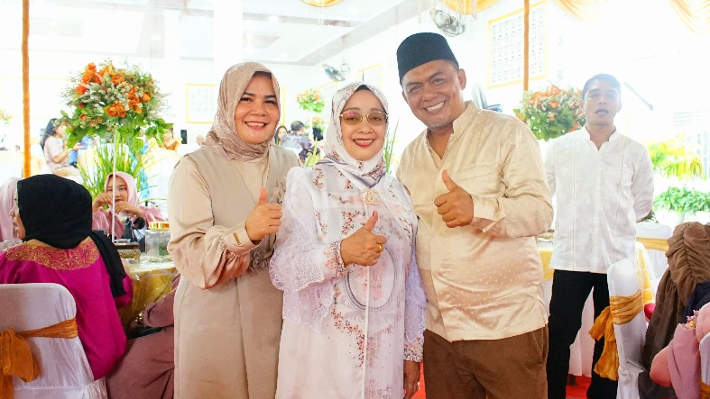 Plt. Bupati Labuhanbatu Gelar Open House di Rumah Dinas 