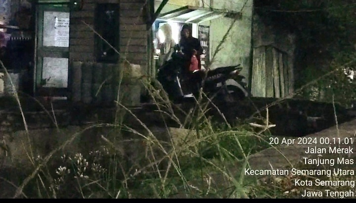 Hebat, Penjual MIRAS CIU di Pedurungan Kebal&nbsp;Hukum