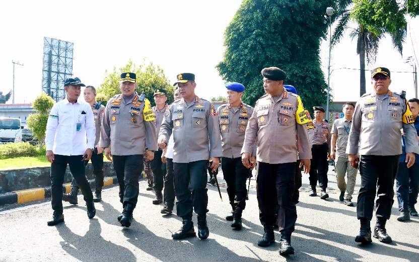 Jelang World Water Forum di Bali, Polri Cek Kesiapan Pengamanan di Pelabuhan&nbsp;Ketapang