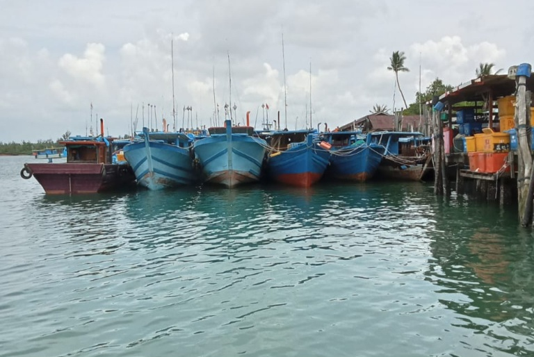 Solar Langka, Nelayan dan Sopir Pengangkut Barang Sampaikan Keluhan ke Pemkab.&nbsp;Bintan