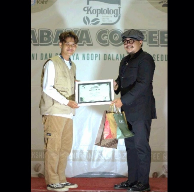 Kuliah di Fikom Unitomo Itu&nbsp;Menyenangkan