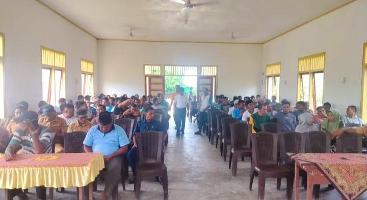 Jelang TMMD di Kecamatan Gane Barat Utara Kades Dolik Bersama Masyarakat Gelar&nbsp;Rakor