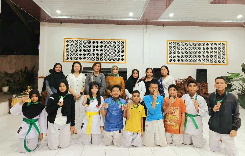 Plt. Bupati Labuhanbatu Sambut Kepulangan Atlet Peraih Medali Kejurda Karate Antar Dojo&nbsp;INKADO