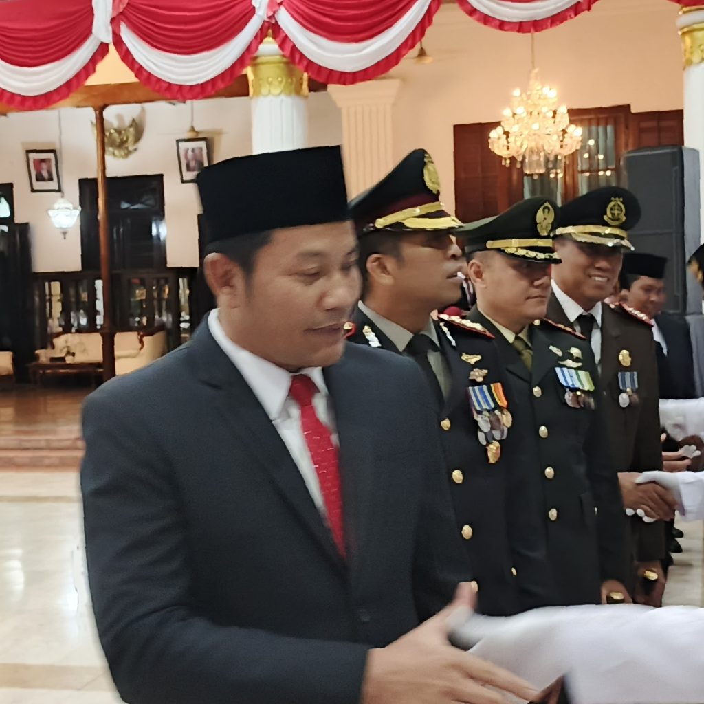Plt Bupati Sidoarjo Kukuhkan 76 Anggota Paskibraka Tahun&nbsp;2024