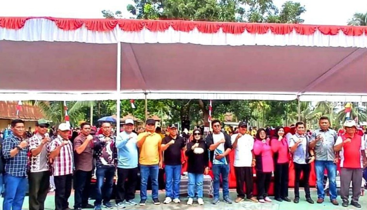 Plt Bupati Labuhanbatu Hadiri Perlombaan Senam Kreasi antar Kecamatan&nbsp;Pesisir