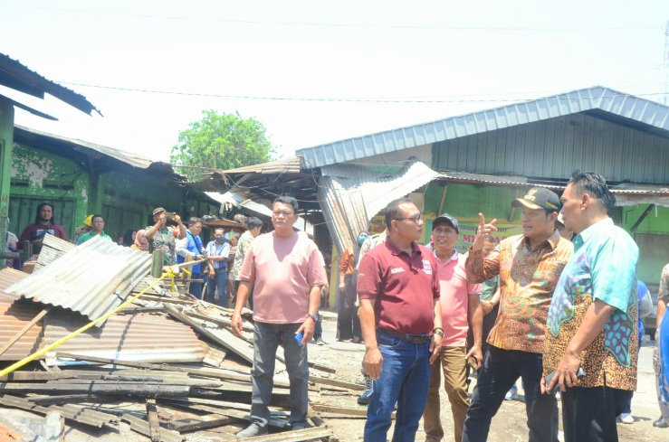Pemkab Siap Bantu Pedagang Pasar Sepanjang Korban Kebakaran 